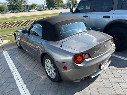 Sterling Gray Metallic 2004 BMW Z4 2.5i Roadster