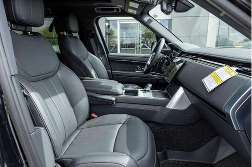 2025 Land Rover Range Rover P530 SE 7 Seat