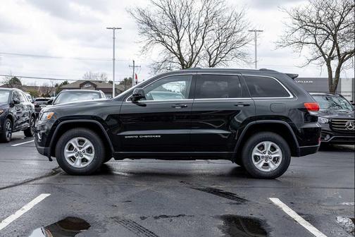 Black Forest Green Pearlcoat 2015 Jeep Grand Cherokee Laredo