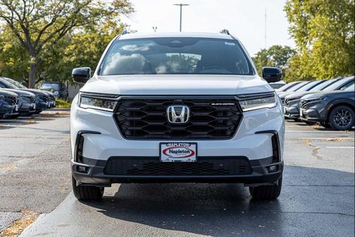 2025 Honda Pilot Black Edition