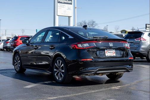 Crystal Black Pearl 2024 Honda Civic EX-L