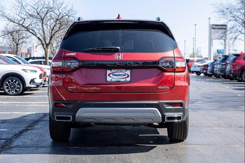 2025 Honda Pilot Touring 8-Passenger