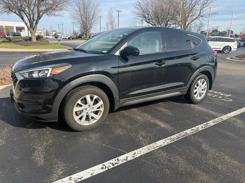 2019 Hyundai TUCSON SE
