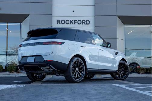 2025 Land Rover Range Rover Sport SE