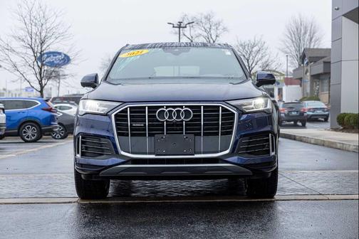 2021 Audi Q7 45 Premium Plus