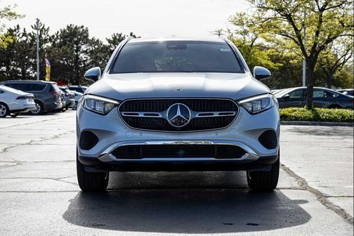 Cirrus Silver Metallic 2026 Mercedes-Benz GLC 300 4MATIC