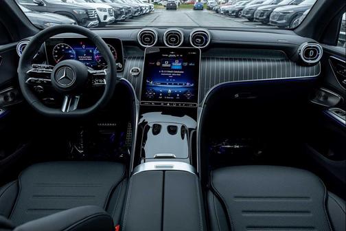 Graphite Grey Metallic 2026 Mercedes-Benz GLC 300 4MATIC