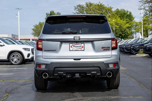 Lunar Silver Metallic 2023 Honda Passport AWD TrailSport