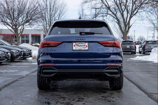 2025 Audi Q3 45 S line Premium Plus