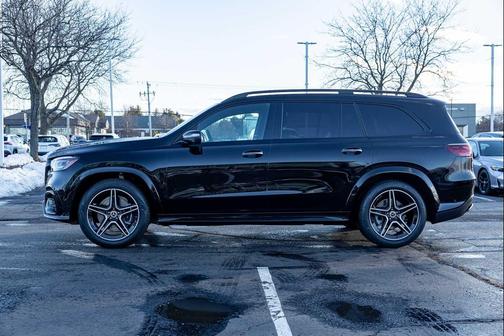 2026 Mercedes-Benz GLS 450 4MATIC