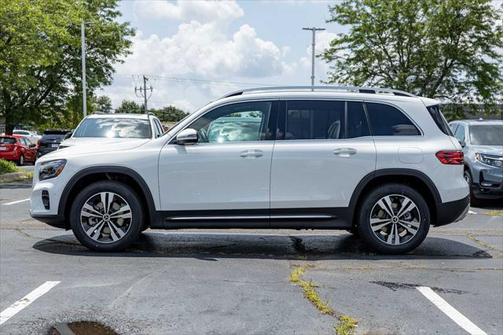 2025 Mercedes-Benz GLB 250 4MATIC