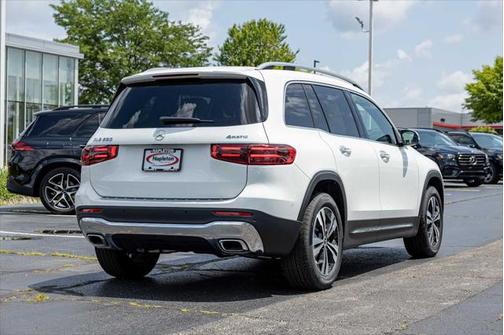 2025 Mercedes-Benz GLB 250 4MATIC