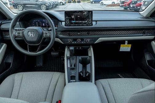 2025 Honda Accord LX 1.5T