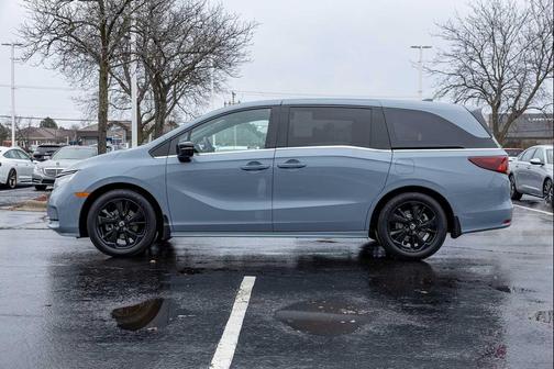 2023 Honda Odyssey Sport