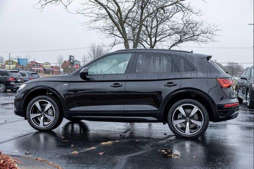 2023 Audi Q5 45 S line Prestige