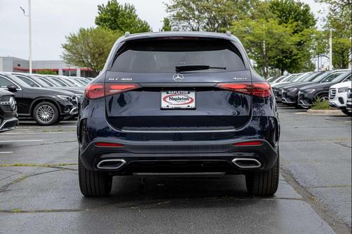 Nautical Blue Metallic 2024 Mercedes-Benz GLC 300 4MATIC