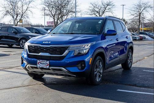 2023 Kia Seltos S