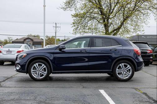 Lunar Blue Metallic 2018 Mercedes-Benz GLA 250 4MATIC