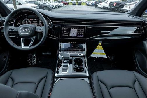 Mythos Black Metallic 2026 Audi Q7 45 Premium