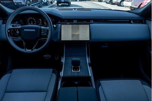 2026 Land Rover Range Rover Velar P250 SE R-Dynamic