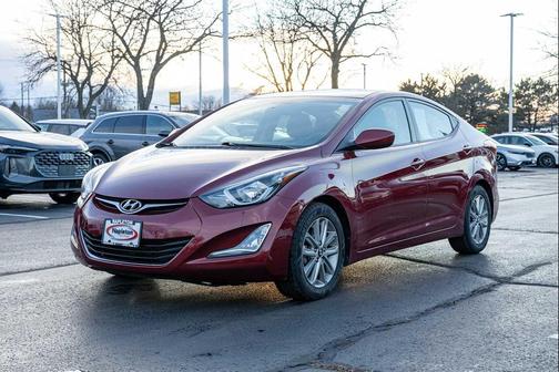 2014 Hyundai ELANTRA SE
