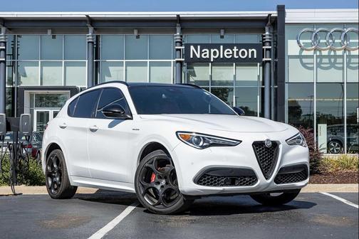 2022 Alfa Romeo Stelvio Ti