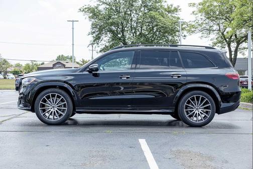 2025 Mercedes-Benz GLS 450 4MATIC
