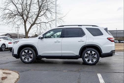 2026 Honda Pilot Touring 8-Passenger