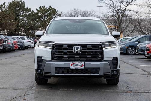 2026 Honda Pilot Touring 8-Passenger