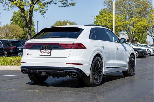 Glacier White Metallic 2026 Audi SQ8 4.0T Prestige