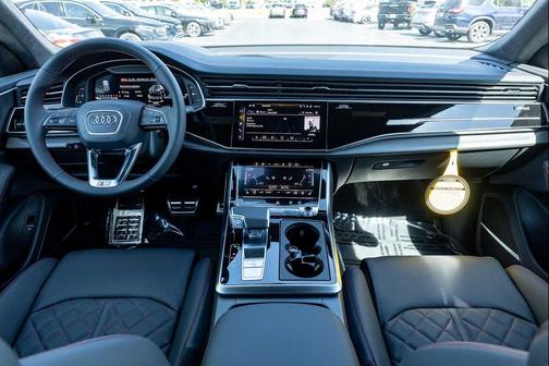 Glacier White Metallic 2026 Audi SQ8 4.0T Prestige
