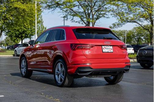 2020 Audi Q3 45 S line Prestige