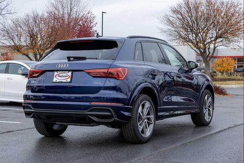 2025 Audi Q3 Premium 45 TFSI S line quattro Tiptronic