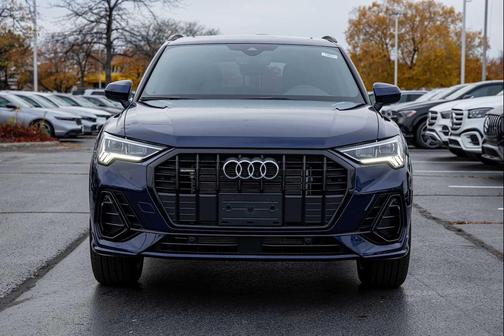 2025 Audi Q3 Premium 45 TFSI S line quattro Tiptronic