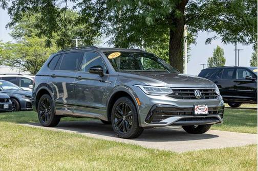 2022 Volkswagen Tiguan 2.0T SE R-Line Black 4MOTION