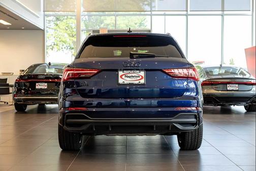 Navarra Blue Metallic 2025 Audi Q3 45 S line Premium Plus