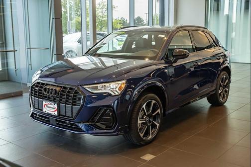 Navarra Blue Metallic 2025 Audi Q3 45 S line Premium Plus