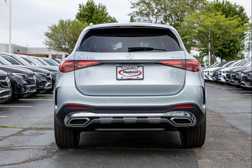 Cirrus Silver Metallic 2026 Mercedes-Benz GLC 300 4MATIC