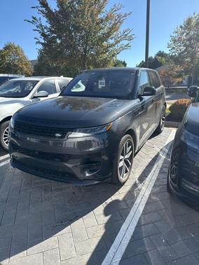 2023 Land Rover Range Rover Sport SE