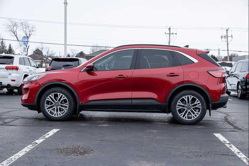 2020 Ford Escape SEL