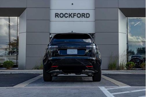 2026 Land Rover Range Rover Velar P400 Dynamic SE