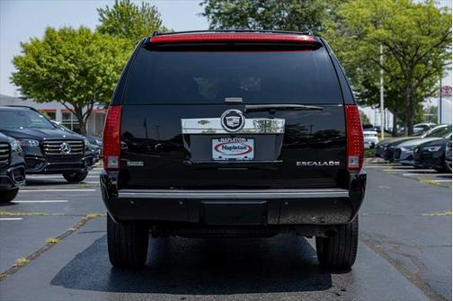 2011 Cadillac Escalade Premium