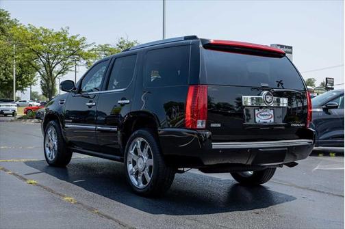 2011 Cadillac Escalade Premium