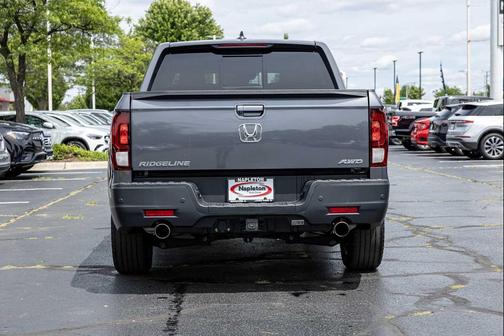Modern Steel Metallic 2023 Honda Ridgeline RTL-E