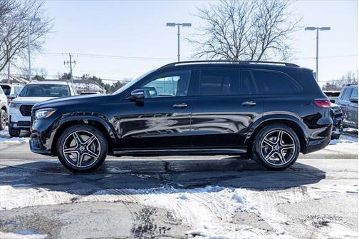 2025 Mercedes-Benz GLS 450 4MATIC