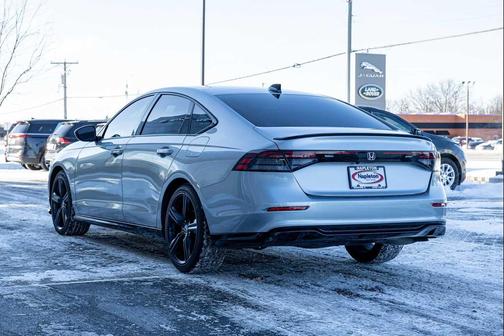 2023 Honda Accord Hybrid Sport-L