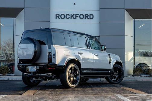 2026 Land Rover Defender P400 X-Dynamic SE
