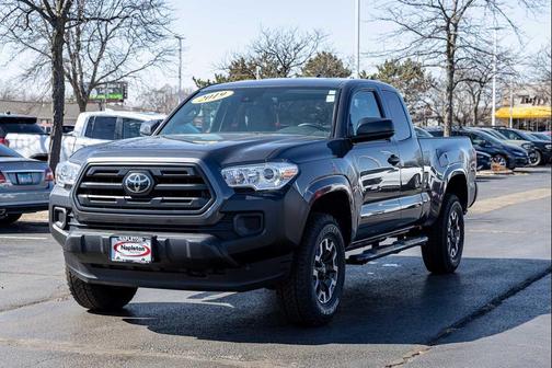 2019 Toyota Tacoma SR