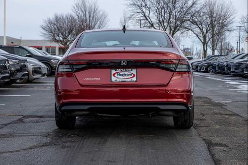 2025 Honda Accord Sport SE 1.5T