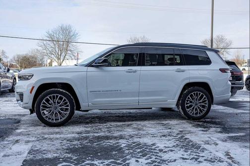 2025 Jeep Grand Cherokee L Summit Reserve